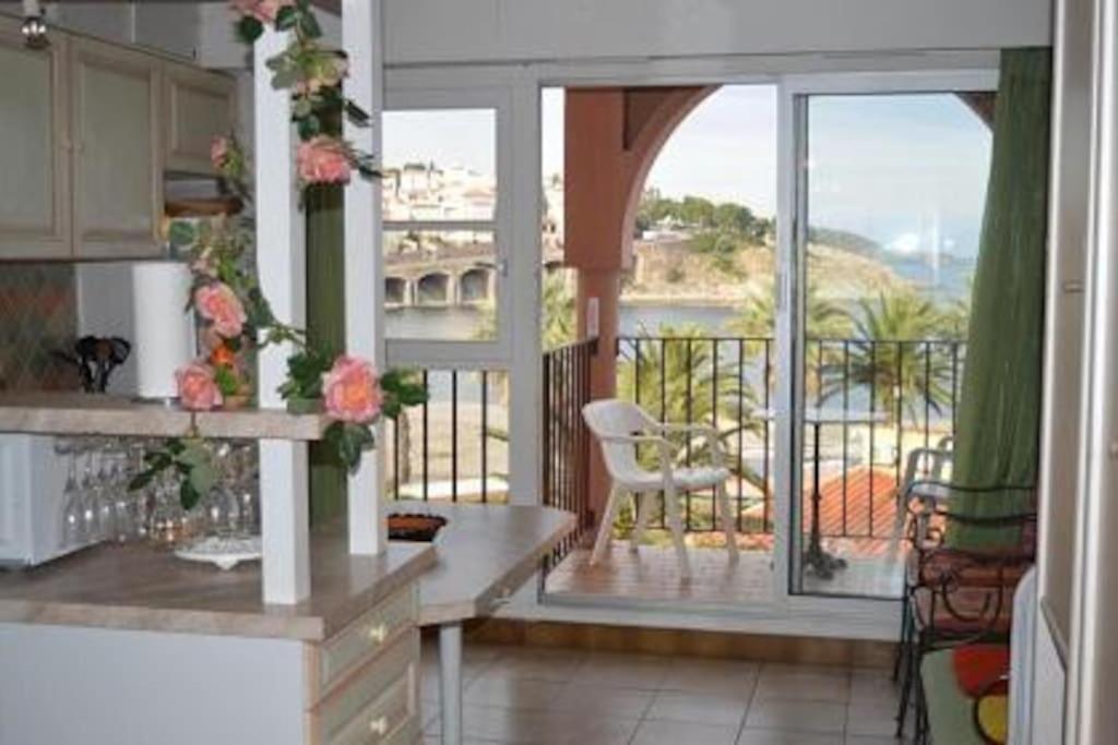 F2 Centre Front De Mer Vue Baie Parking Privatif Banyuls-sur-Mer Exterior foto
